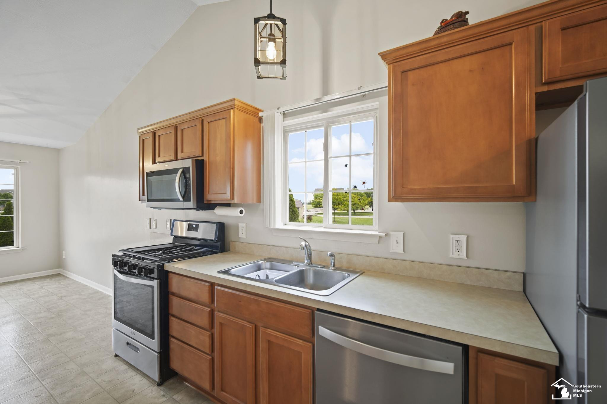 8786 Lentner, Monroe, MI 48162 — Photo 15