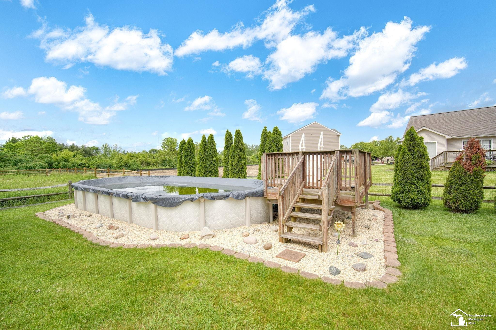 8786 Lentner, Monroe, MI 48162 — Photo 45
