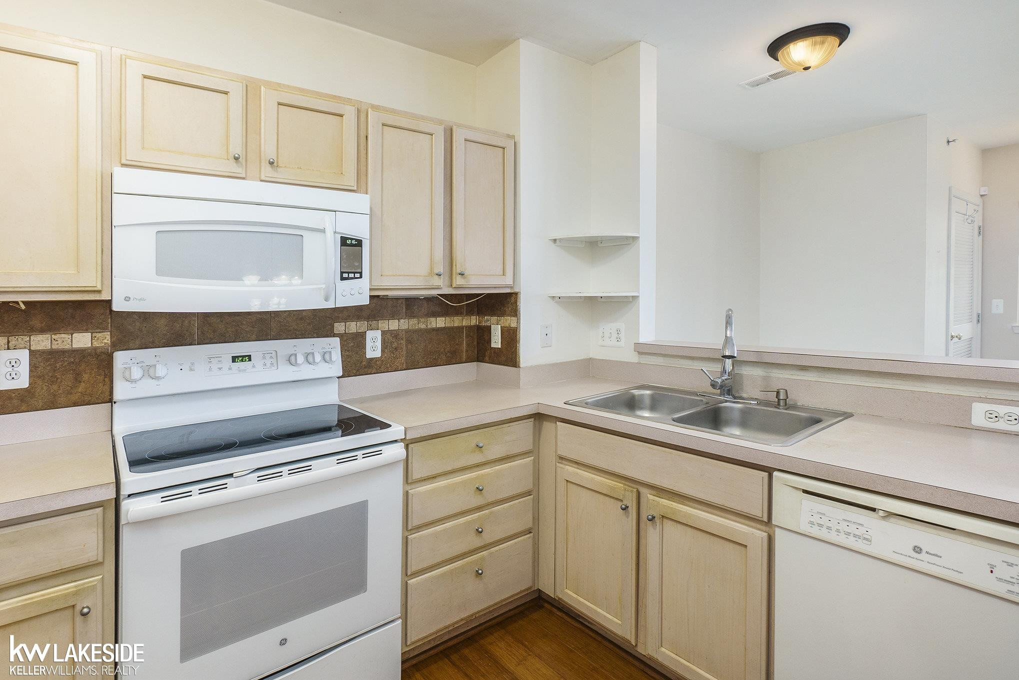 20153 Rodeo Court, Southfield, MI 48075 — Photo 7