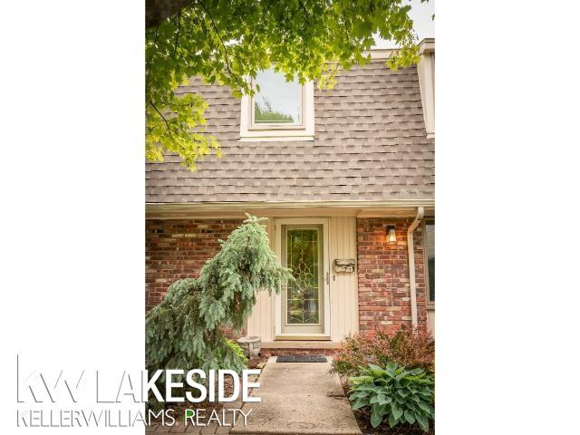 5363 Breeze Hill, Troy, MI 48098 — Photo 2