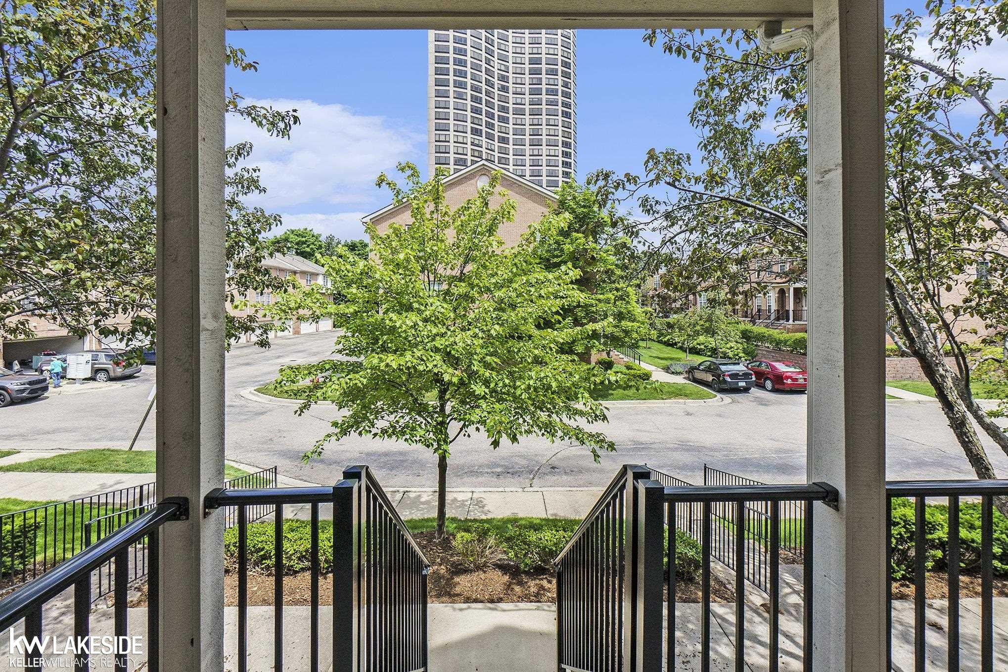 20153 Rodeo Court, Southfield, MI 48075 — Photo 14