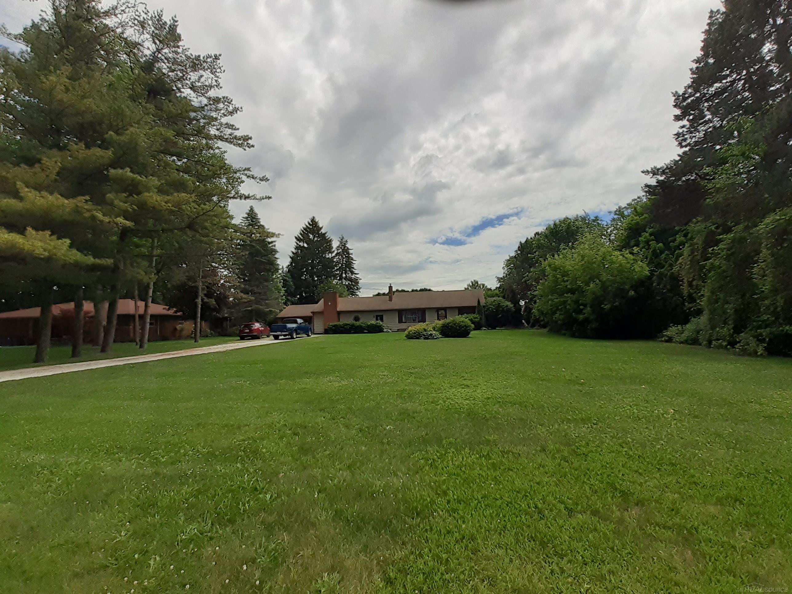 49900 Jefferson Avenue, MI 48047 — Photo 2