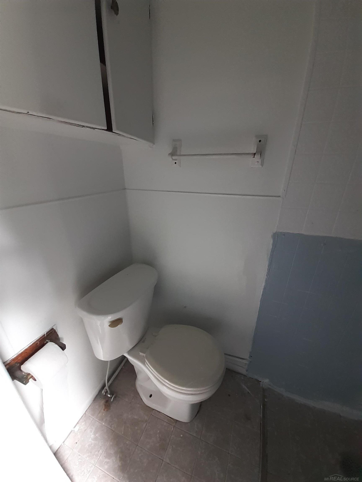 49900 Jefferson Avenue, MI 48047 — Photo 16
