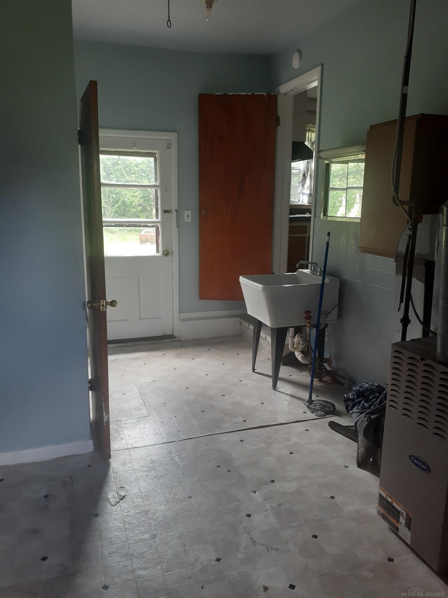 49900 Jefferson Avenue, MI 48047 — Photo 18