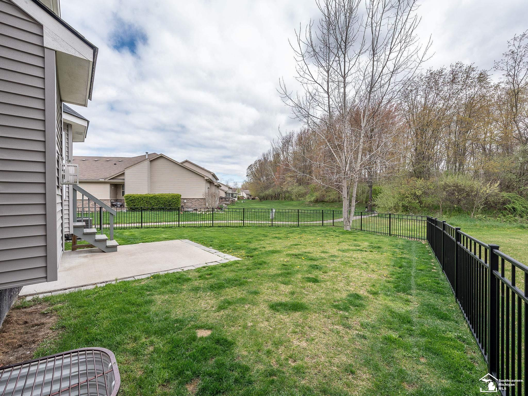 37645 N Dianne, New Boston, MI 48164 — Photo 6