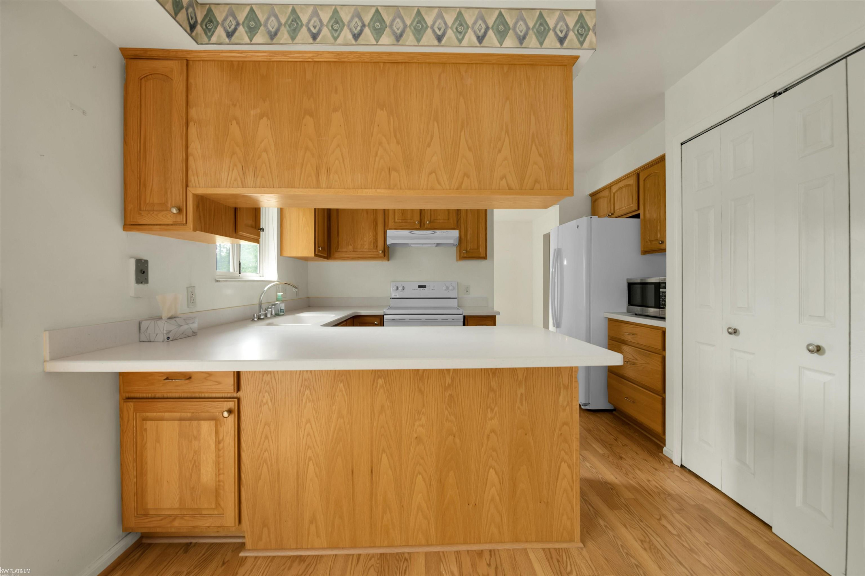 6176 Clarkston Road, Clarkston, MI — Photo 4