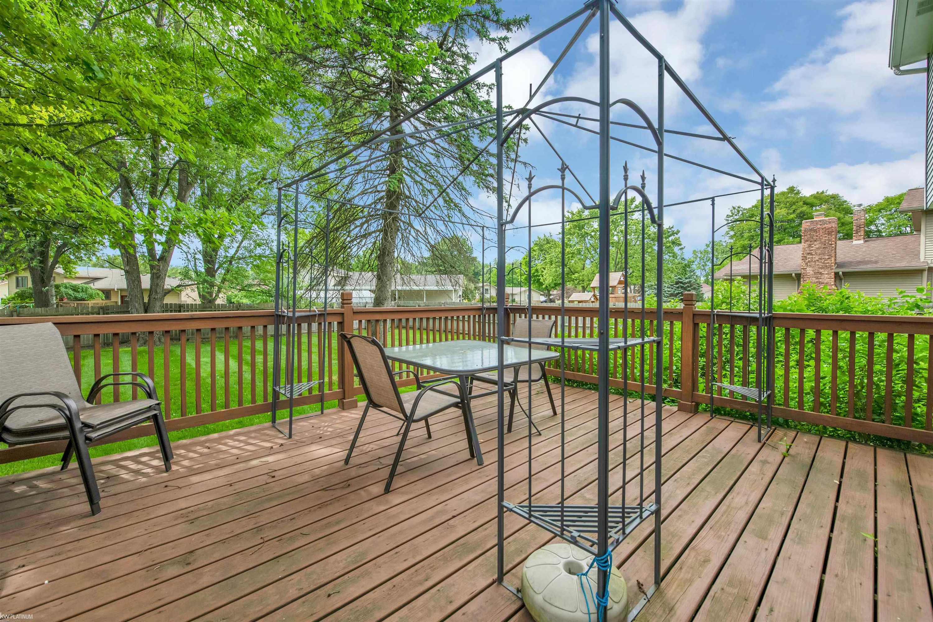 6176 Clarkston Road, Clarkston, MI — Photo 11
