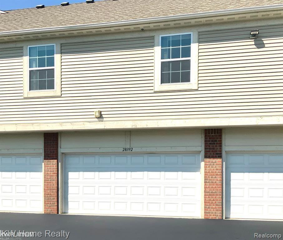 28392 Adler Park Dr Drive, MI — Photo 17