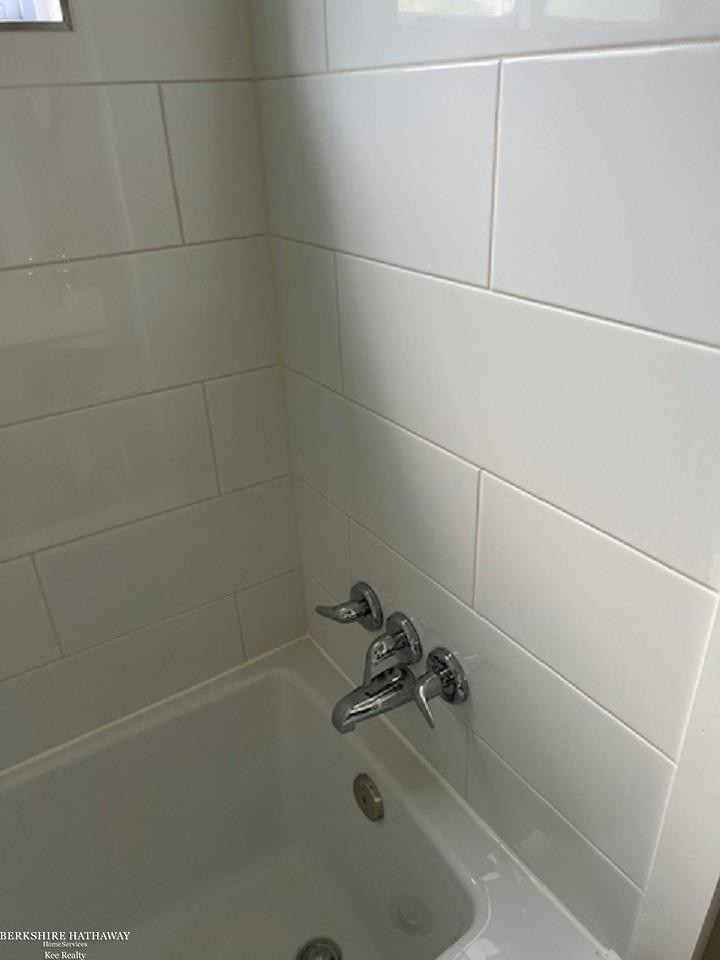 995 Center Drive, Attica, MI 48412 — Photo 14