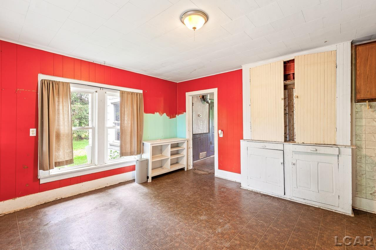 10407 Deerfield, Blissfield, MI 49228 — Photo 9
