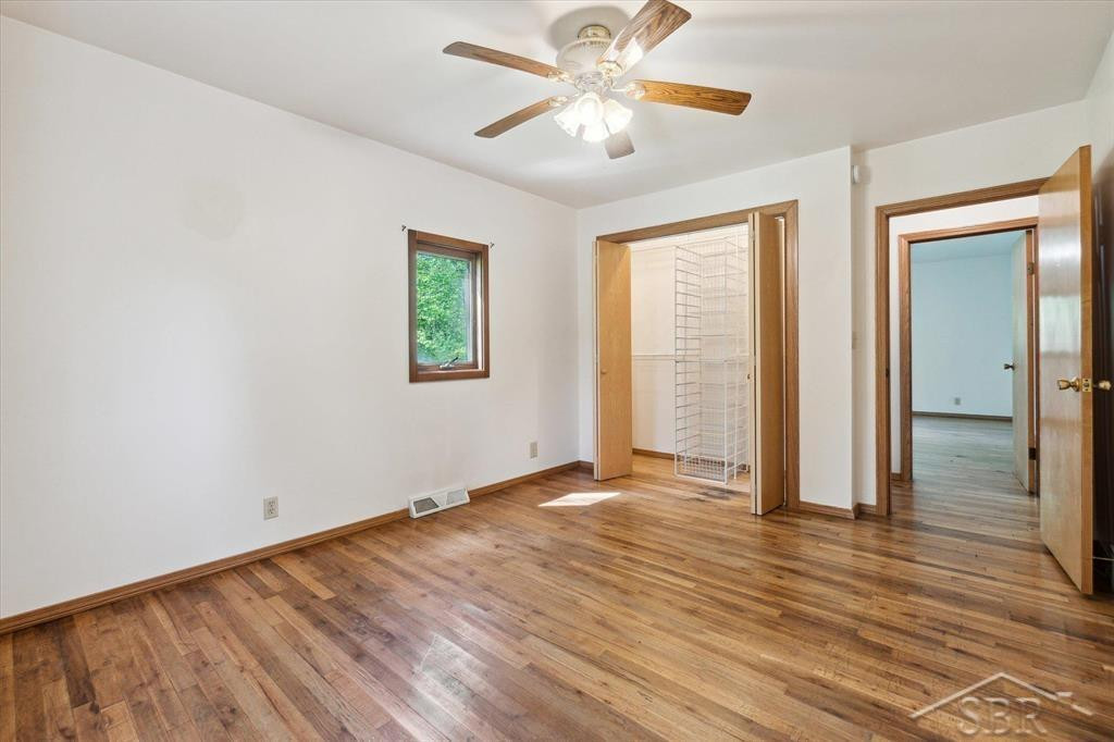 585 W Chippewa River, Midland, MI 48640 — Photo 15