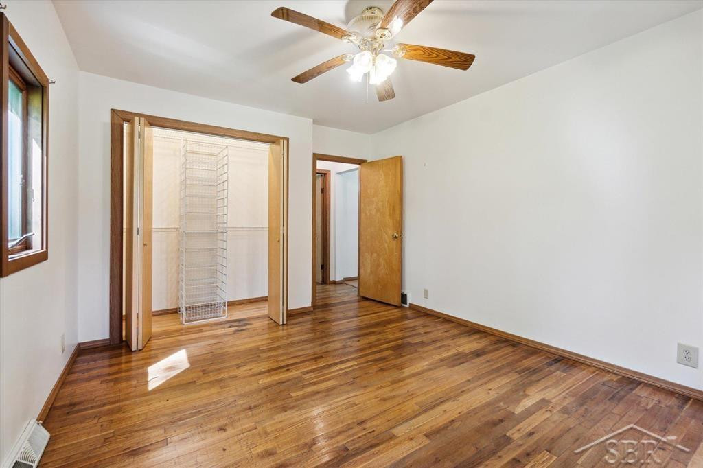 585 W Chippewa River, Midland, MI 48640 — Photo 16