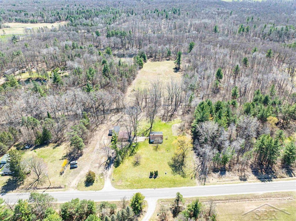 585 W Chippewa River, Midland, MI 48640 — Photo 54