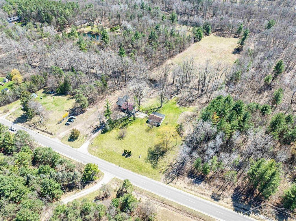 585 W Chippewa River, Midland, MI 48640 — Photo 56