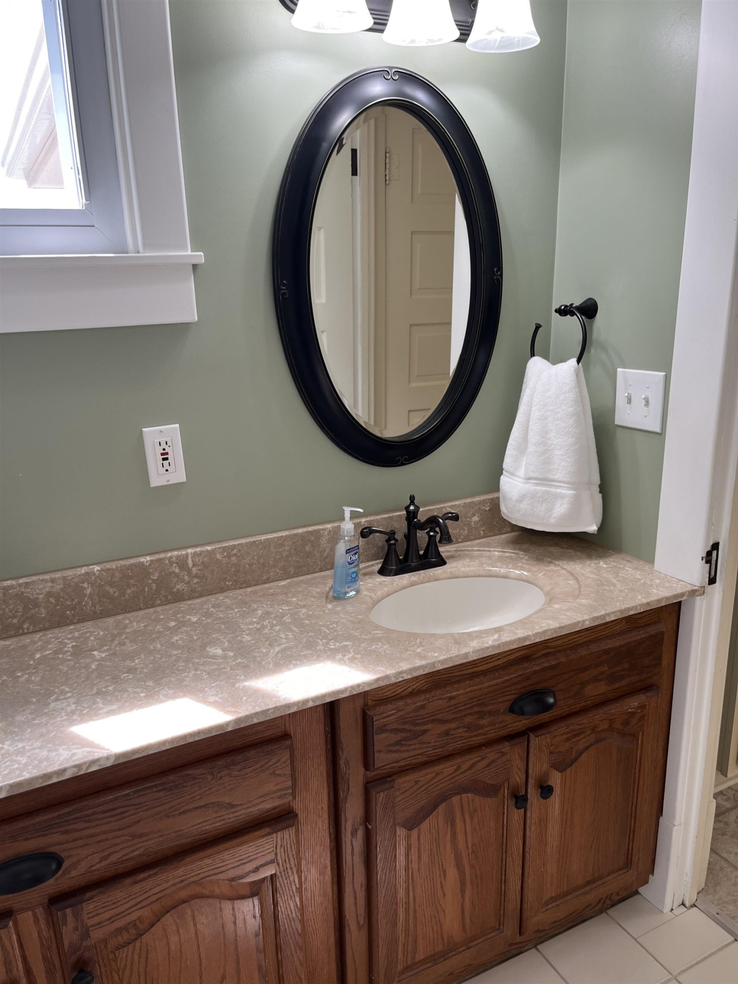 1016 Oak, MI 48449 — Photo 17