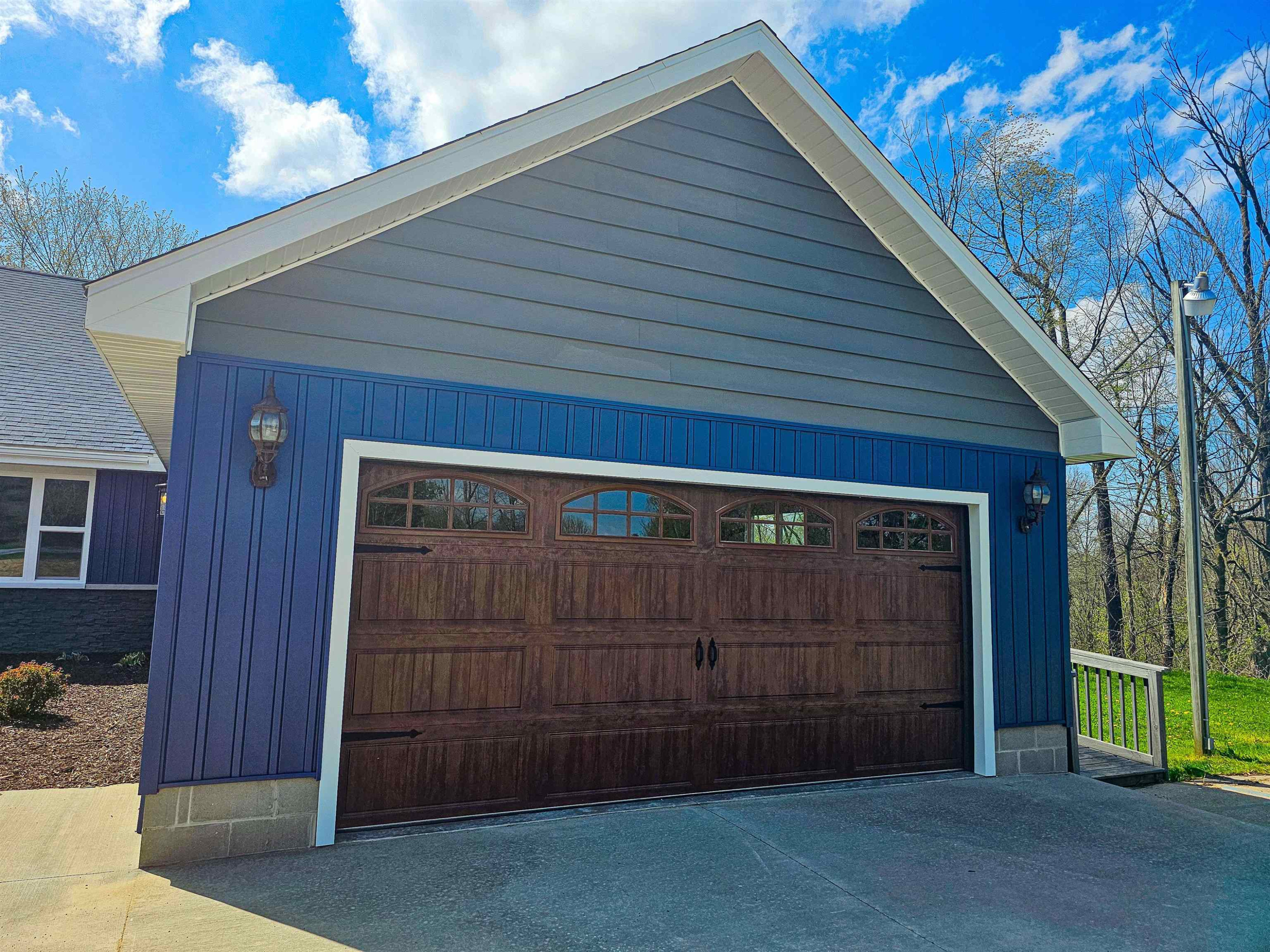 2012 Chesaning, Montrose, MI 48457 — Photo 7