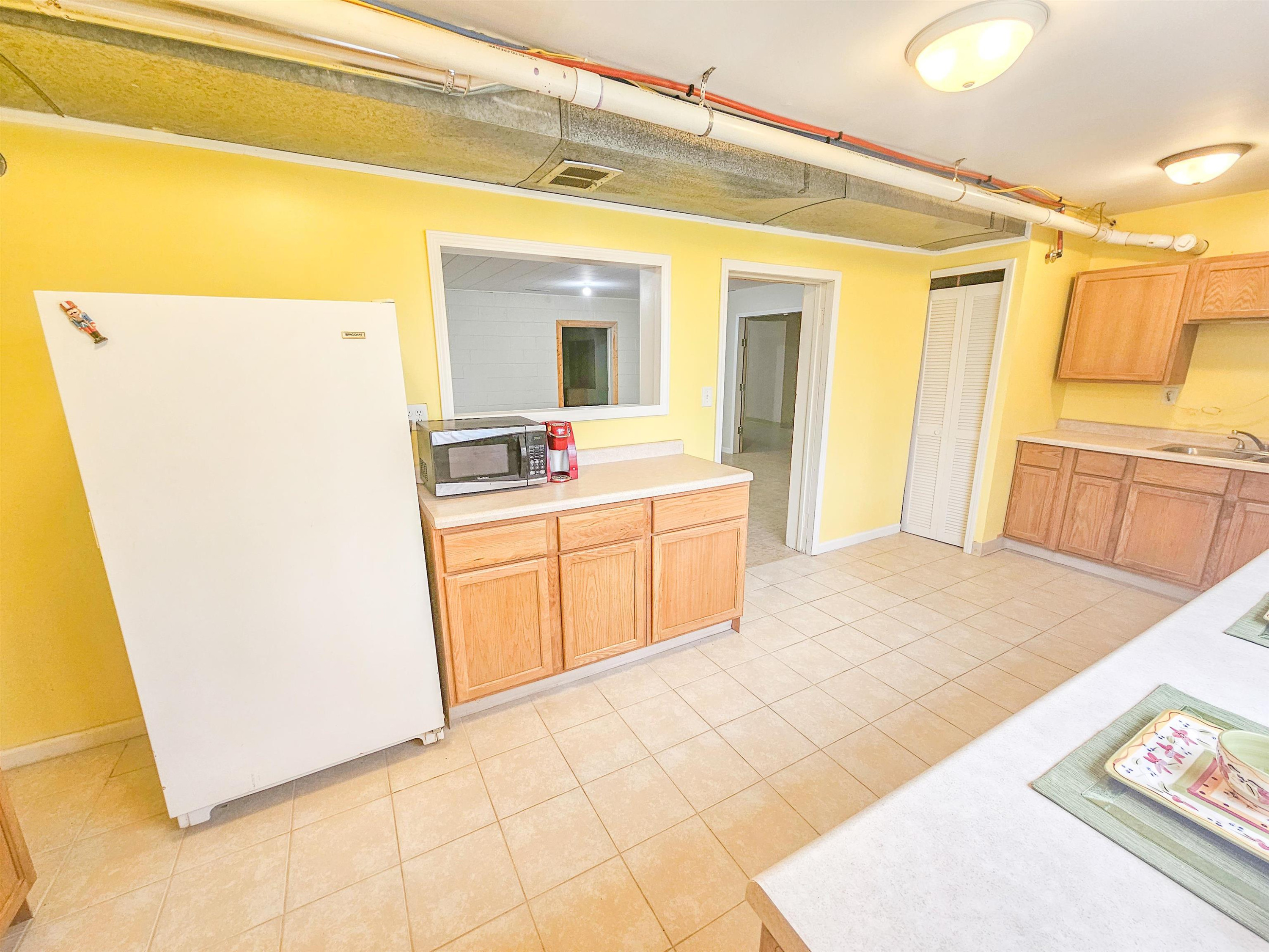 2012 Chesaning, Montrose, MI 48457 — Photo 49