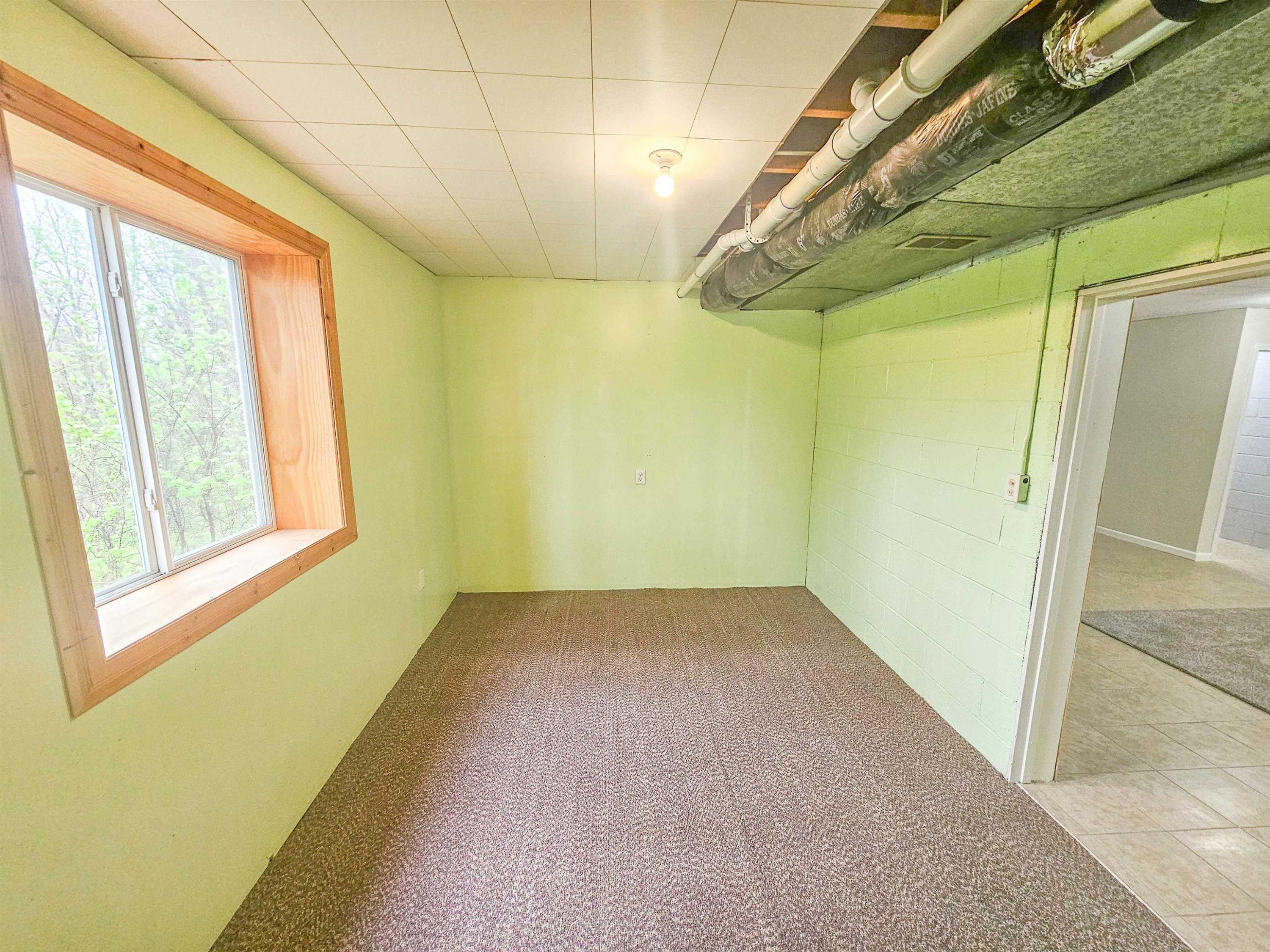 2012 Chesaning, Montrose, MI 48457 — Photo 54