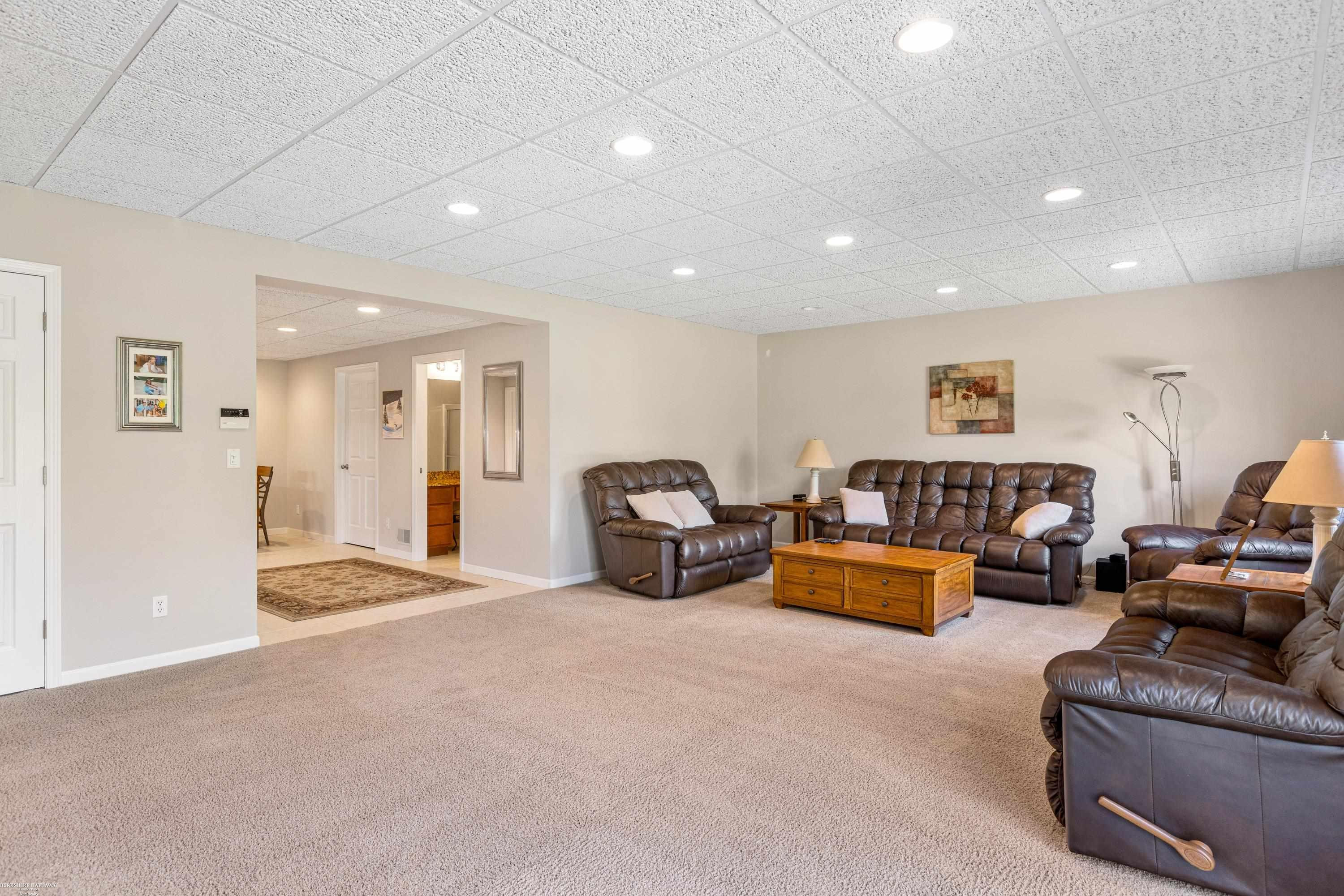6211 Dana Rose Drive, 8, MI — Photo 34