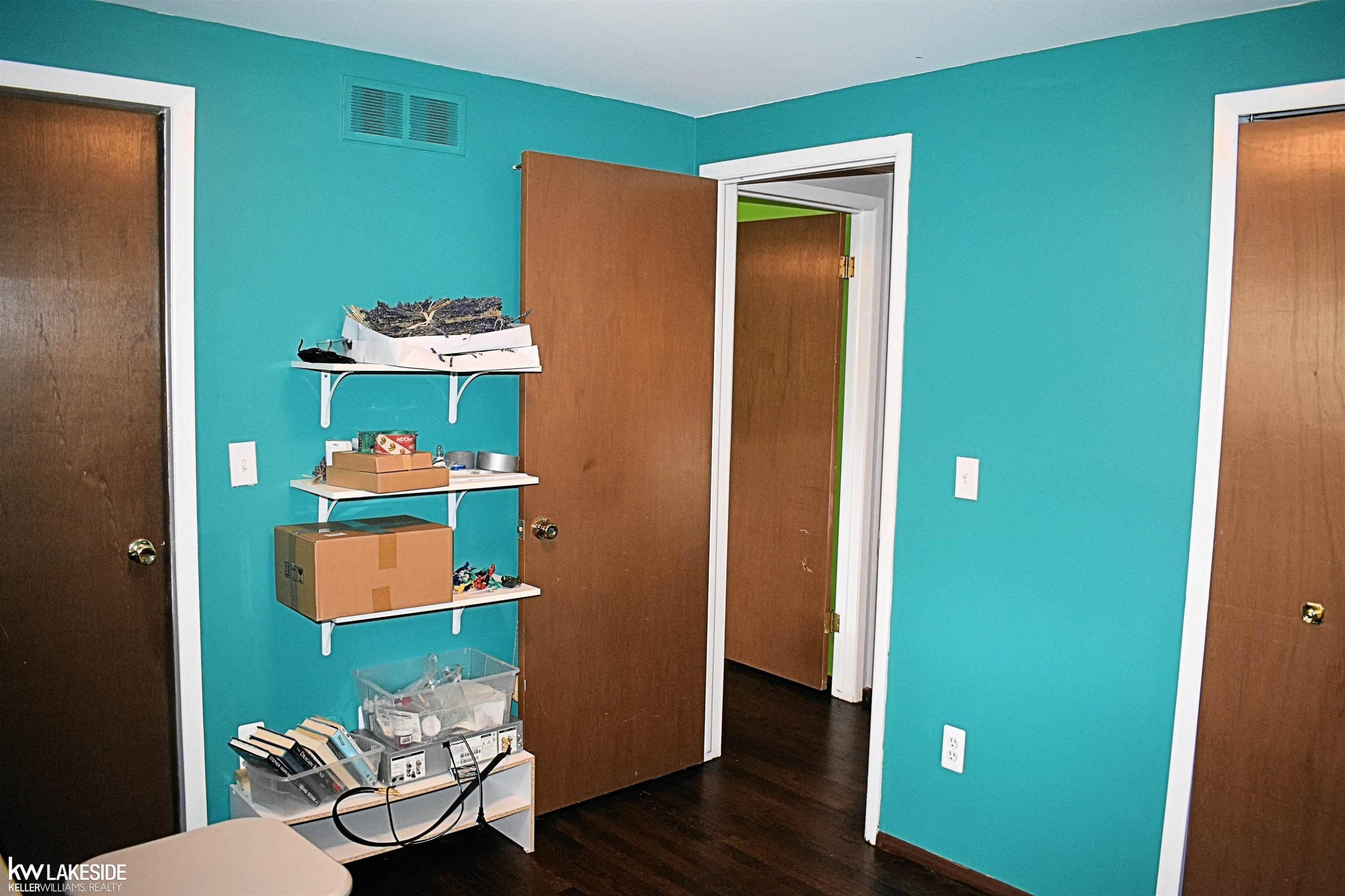 5844 Patterson Drive, Troy, MI 48085 — Photo 29