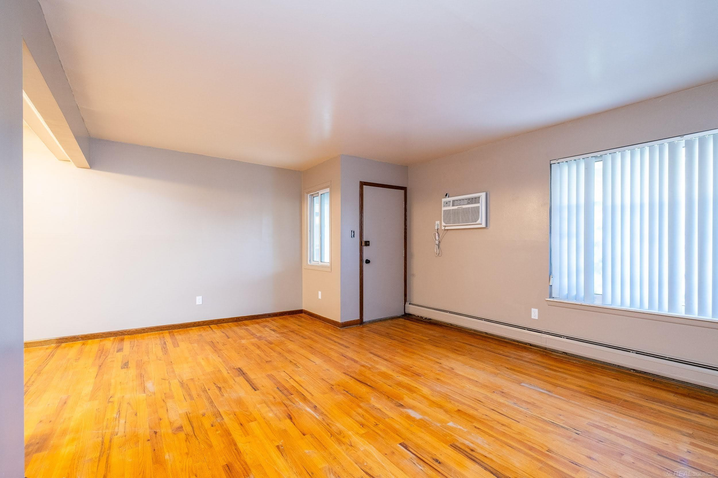 3421 Hillside Drive, 24, Royal Oak, MI 48073 — Photo 7