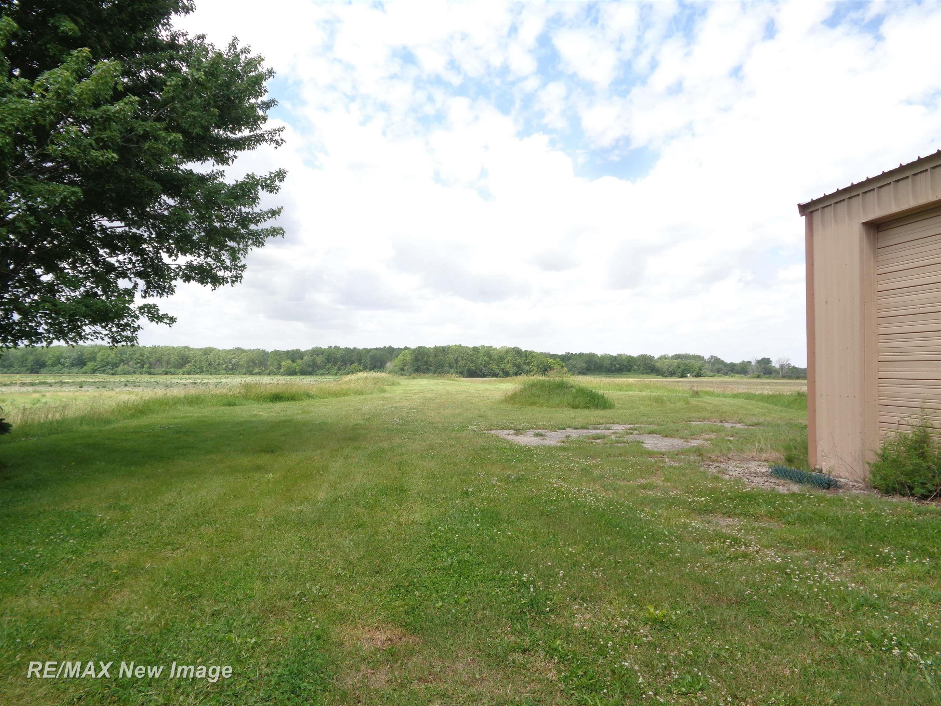 3980 East Road, Saginaw, MI 48601 — Photo 43
