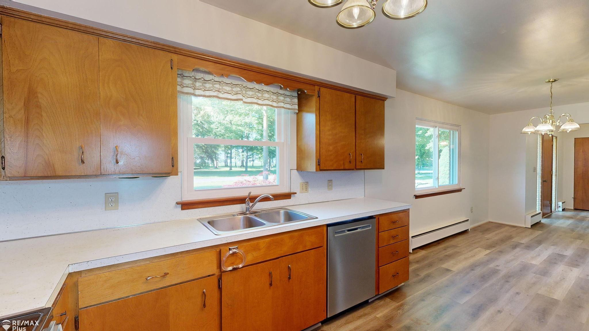 10100 Silver Creek, Frankenmuth, MI 48734 — Photo 9
