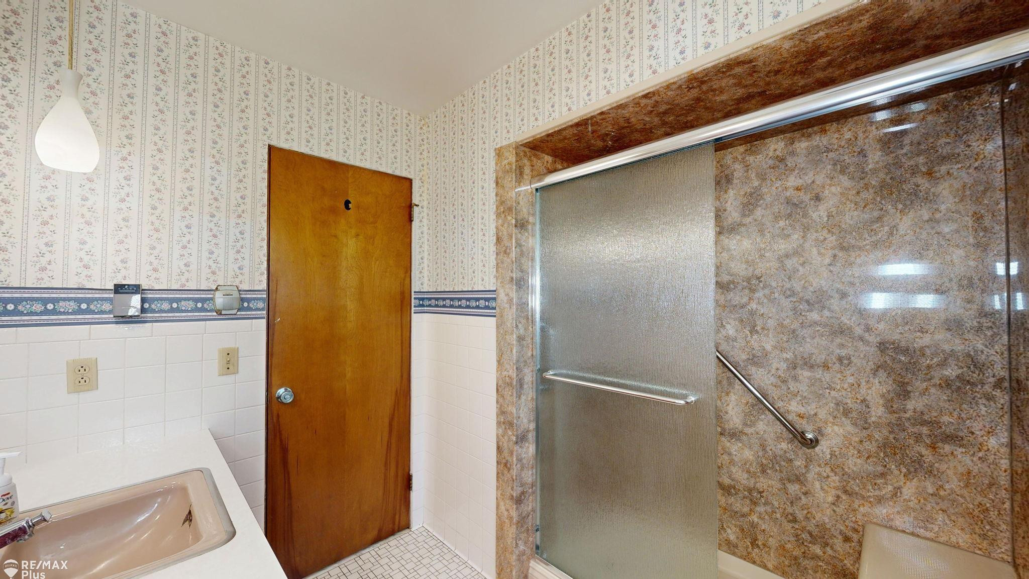 10100 Silver Creek, Frankenmuth, MI 48734 — Photo 30