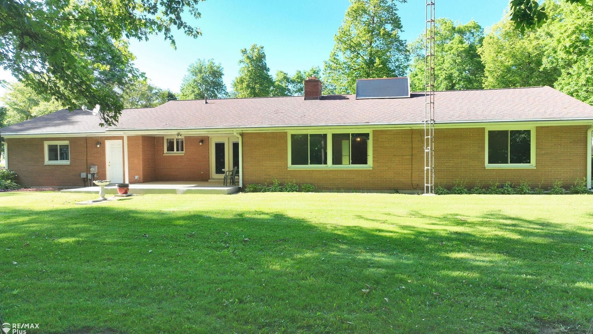 10100 Silver Creek, Frankenmuth, MI 48734 — Photo 38
