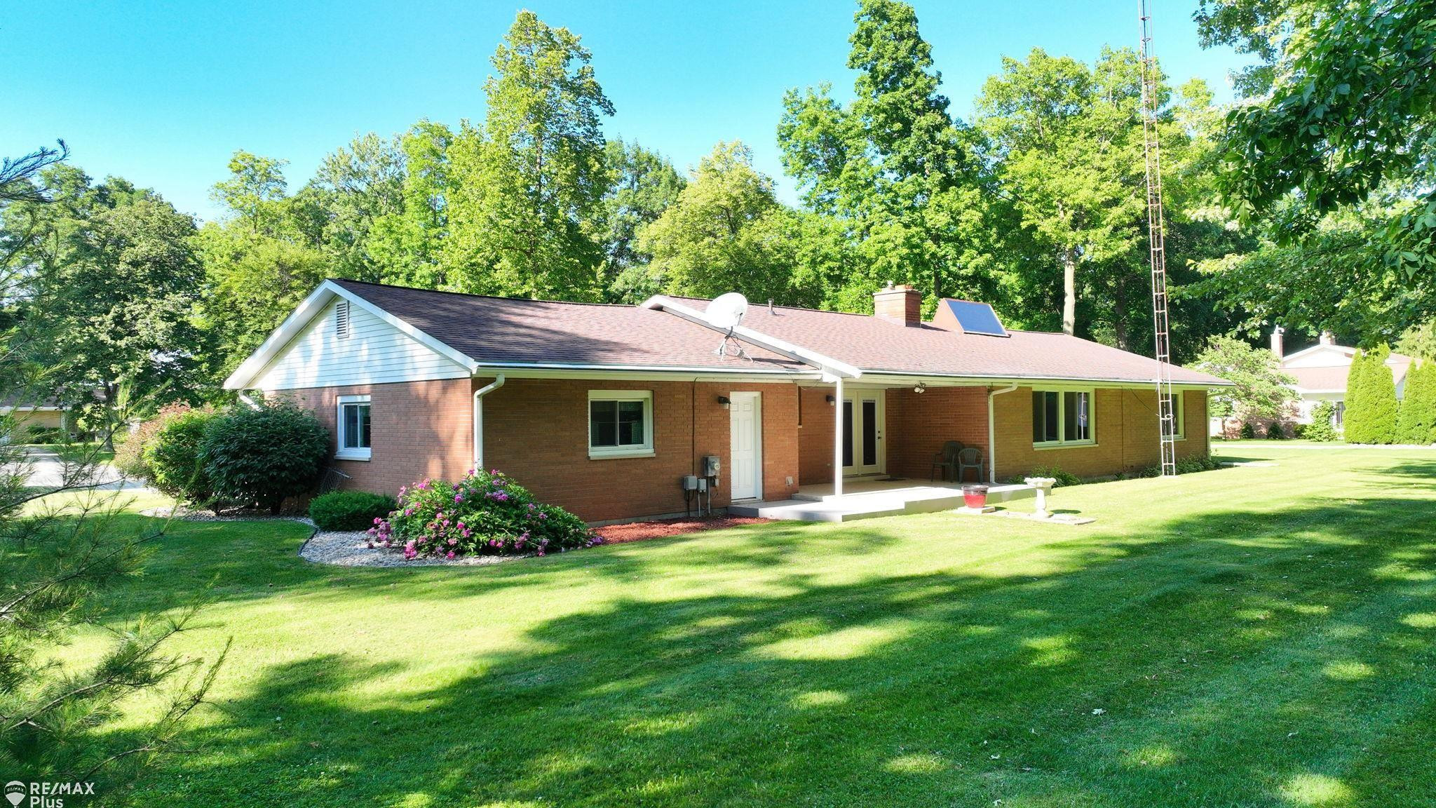 10100 Silver Creek, Frankenmuth, MI 48734 — Photo 40