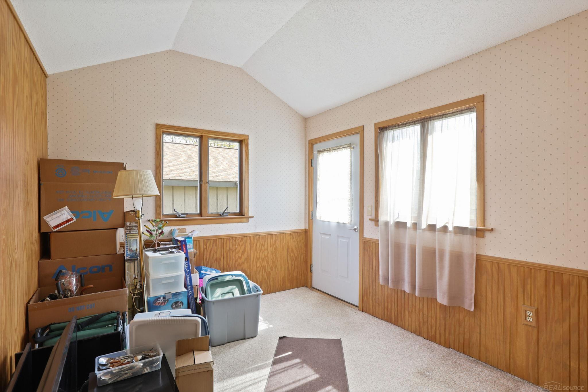 804 W Huron Avenue, Vassar, MI 48768 — Photo 16