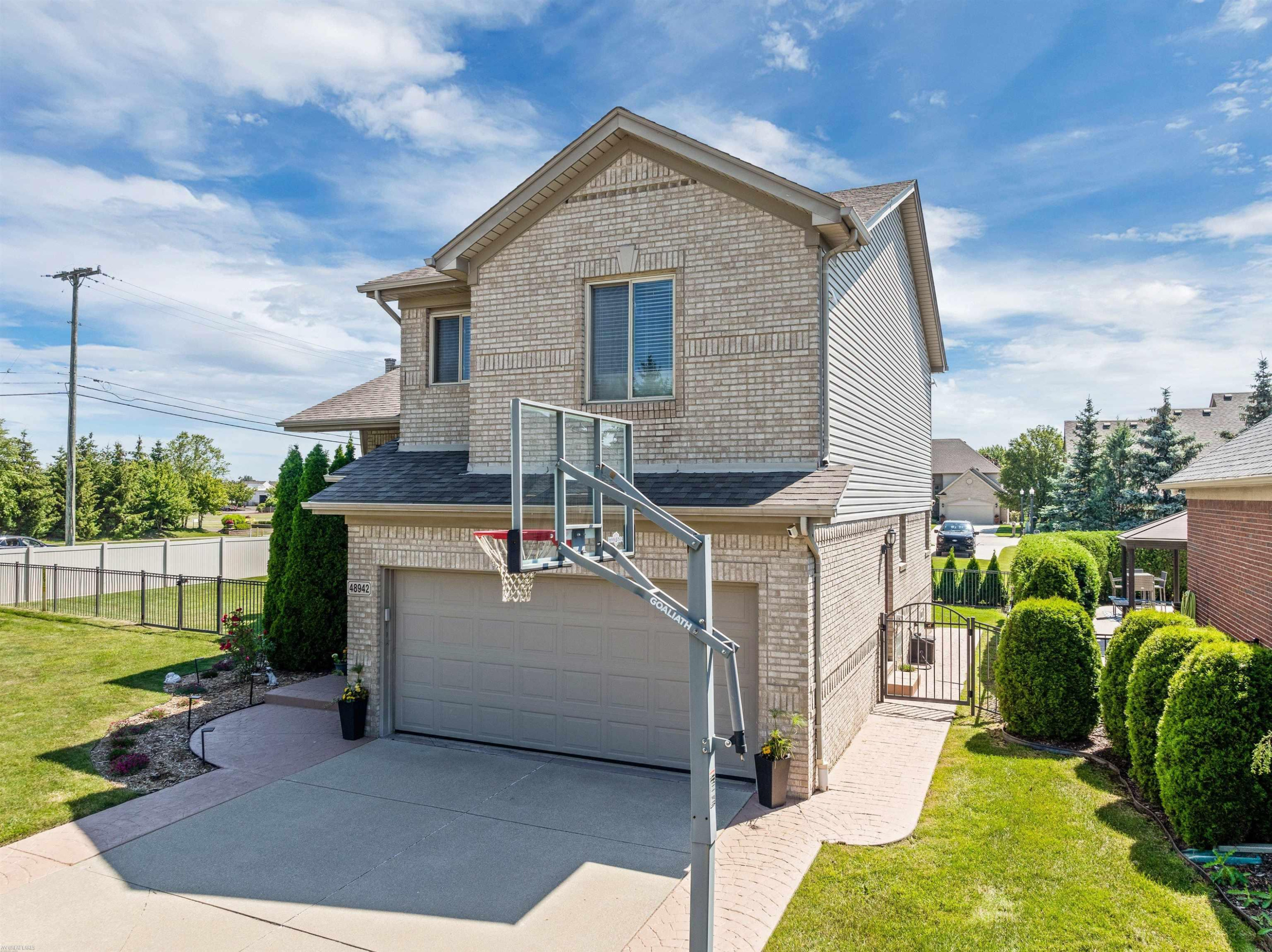 48942 Jefferson Drive, Macomb, MI 48044 — Photo 6