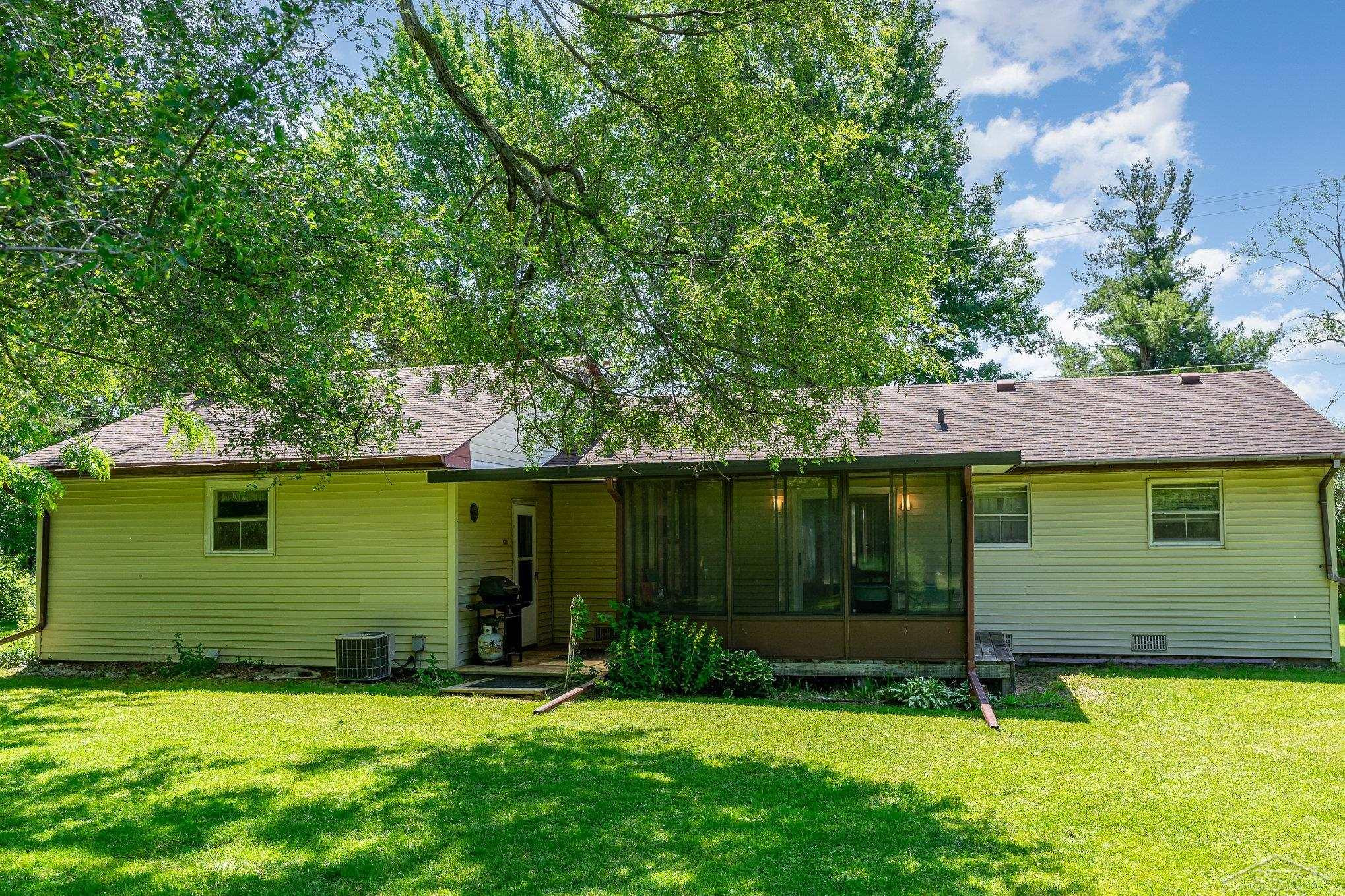 1770 W Verne Road, Burt, MI 48417 — Photo 2