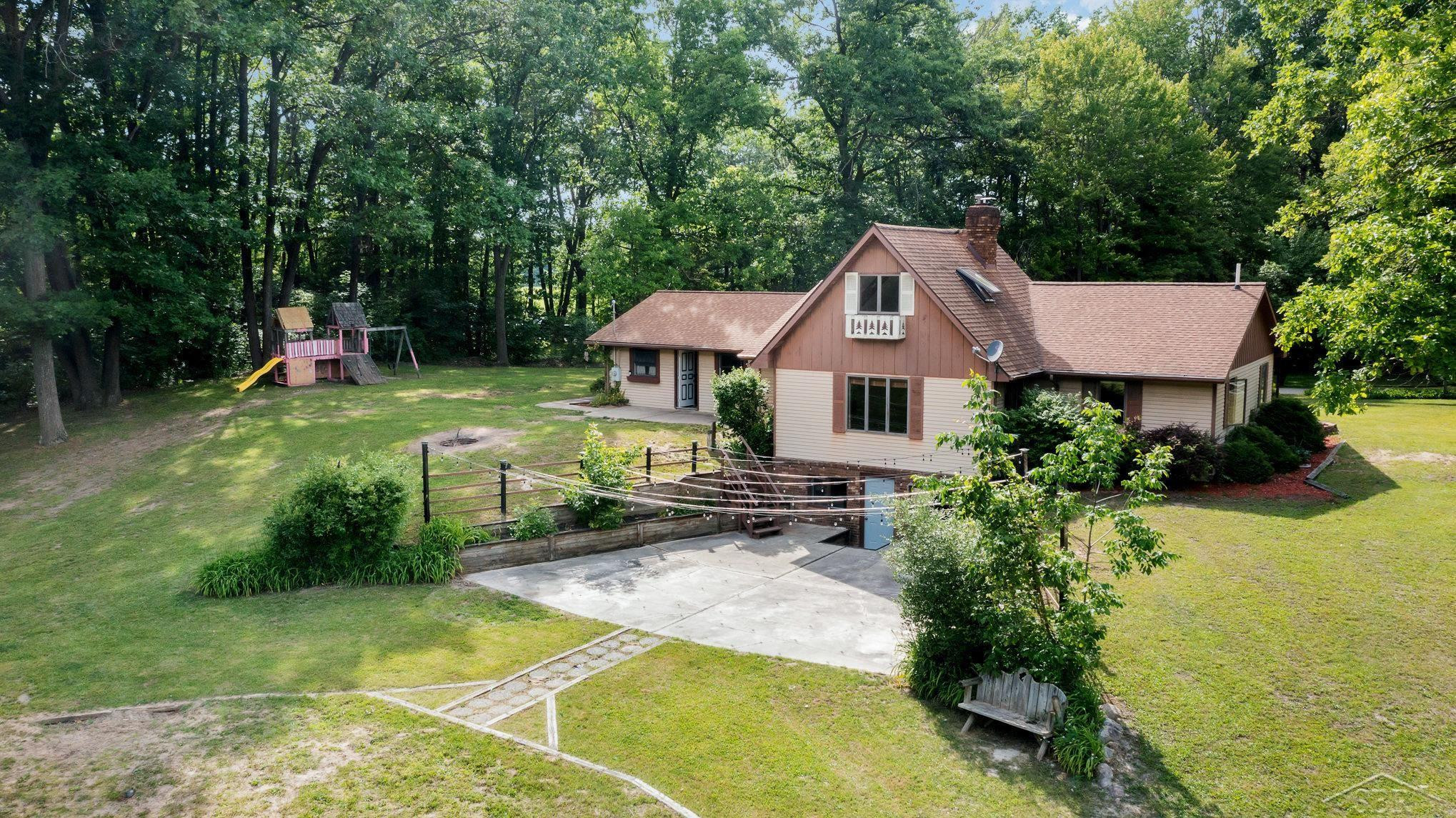 10305 S Raucholz Road, Saint Charles, MI 48655 — Photo 44