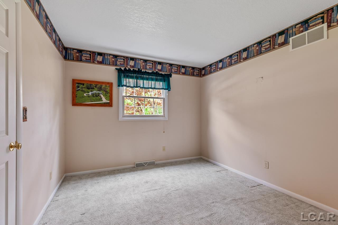 4847 Ogden, Adrian, MI 49221 — Photo 30