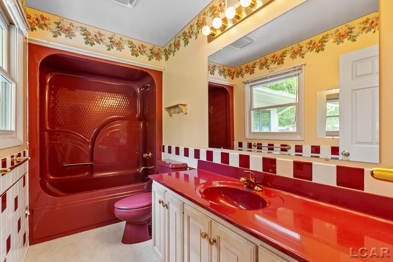 4847 Ogden, Adrian, MI 49221 — Photo 36
