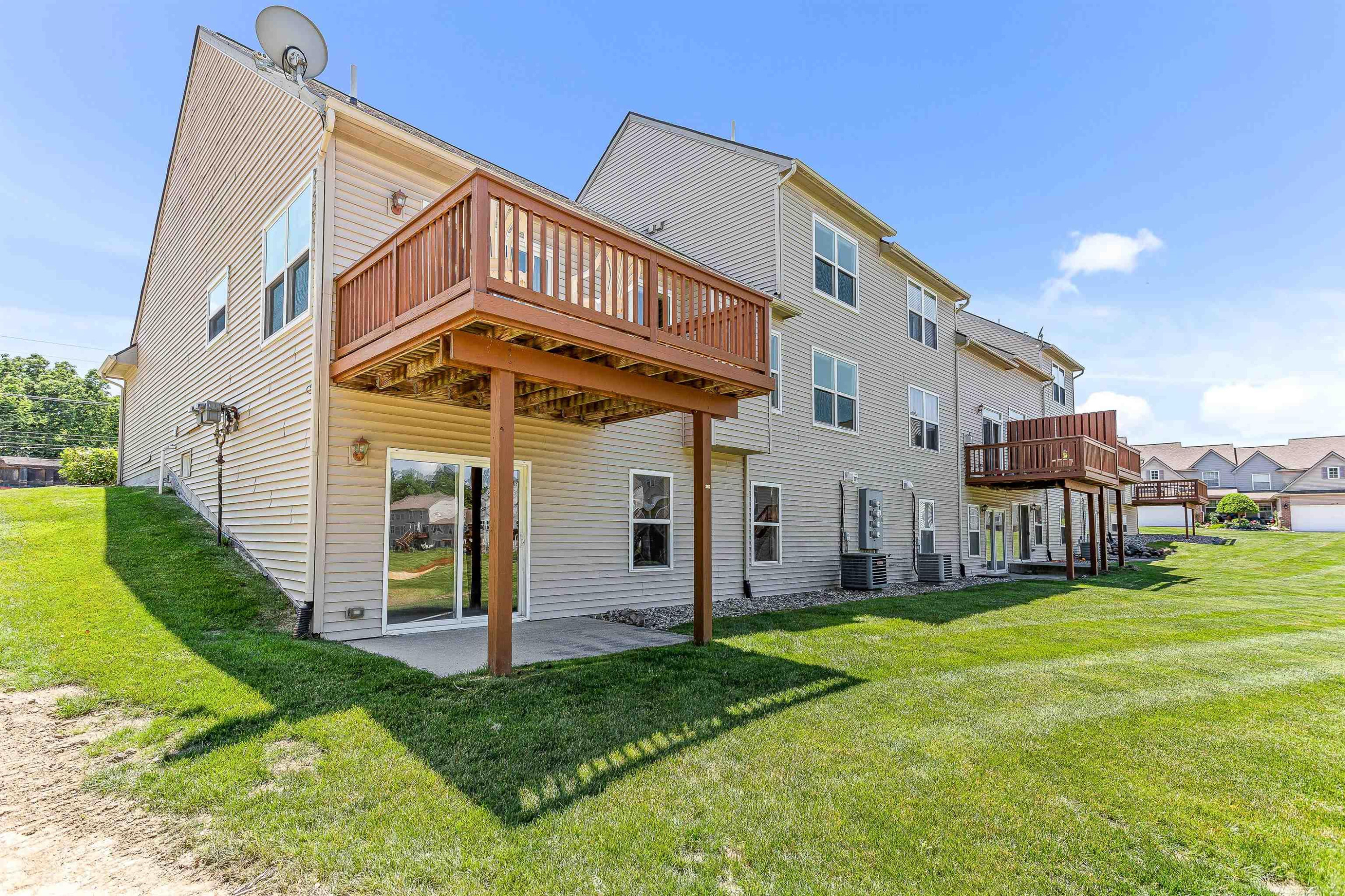 2713 Aralia, Howell, MI 48855 — Photo 4