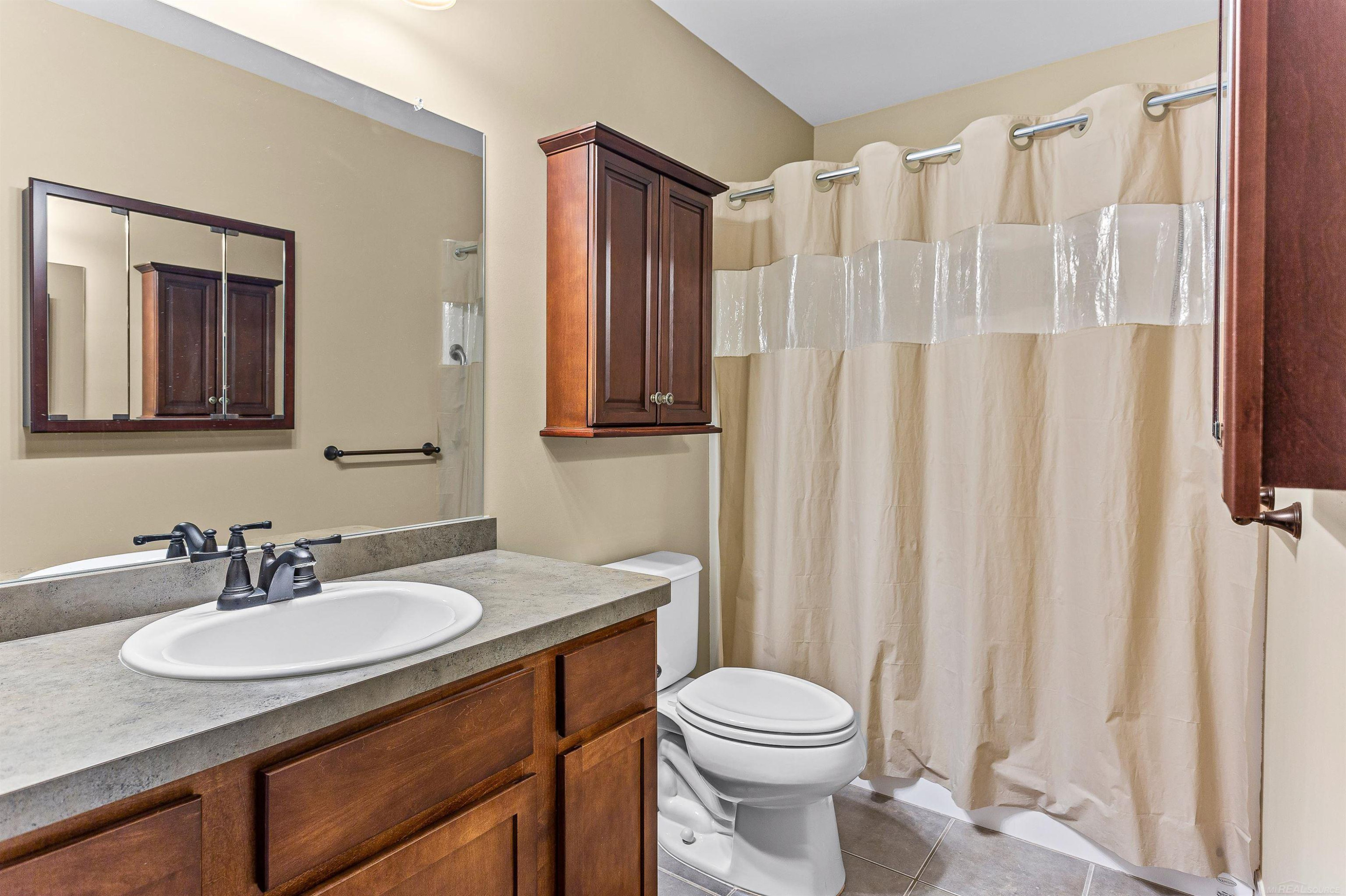 2713 Aralia, Howell, MI 48855 — Photo 21