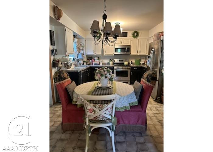 73933 Georgian Court, MI — Photo 42