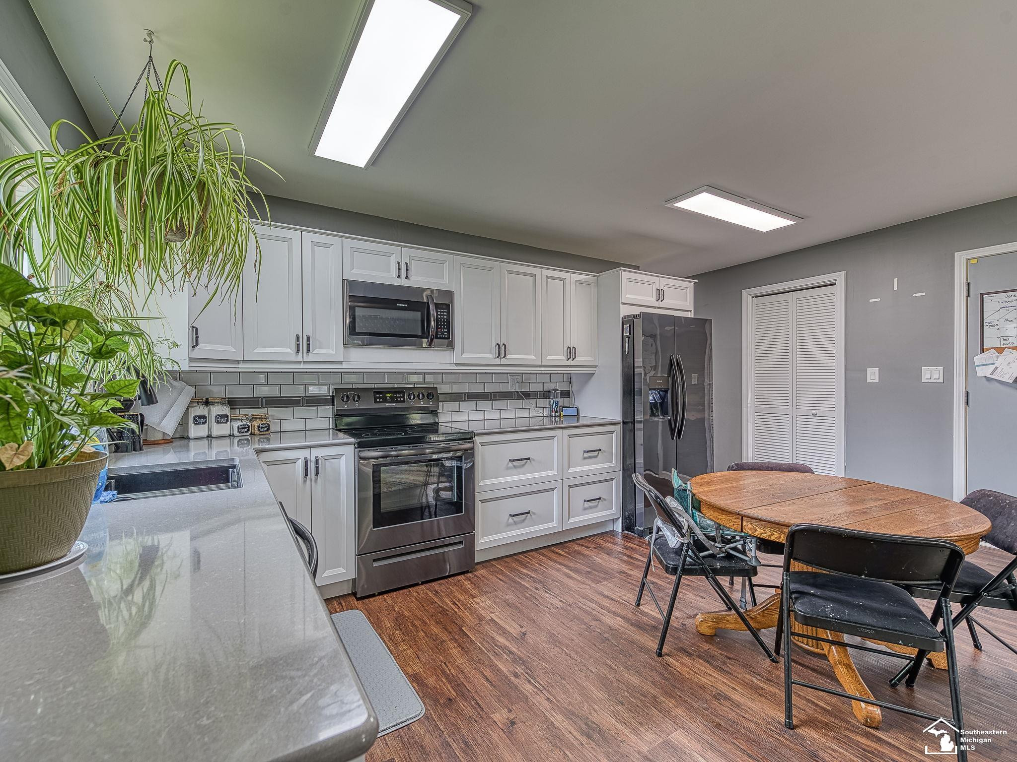 454 Raisin, Deerfield, MI 49238 — Photo 6