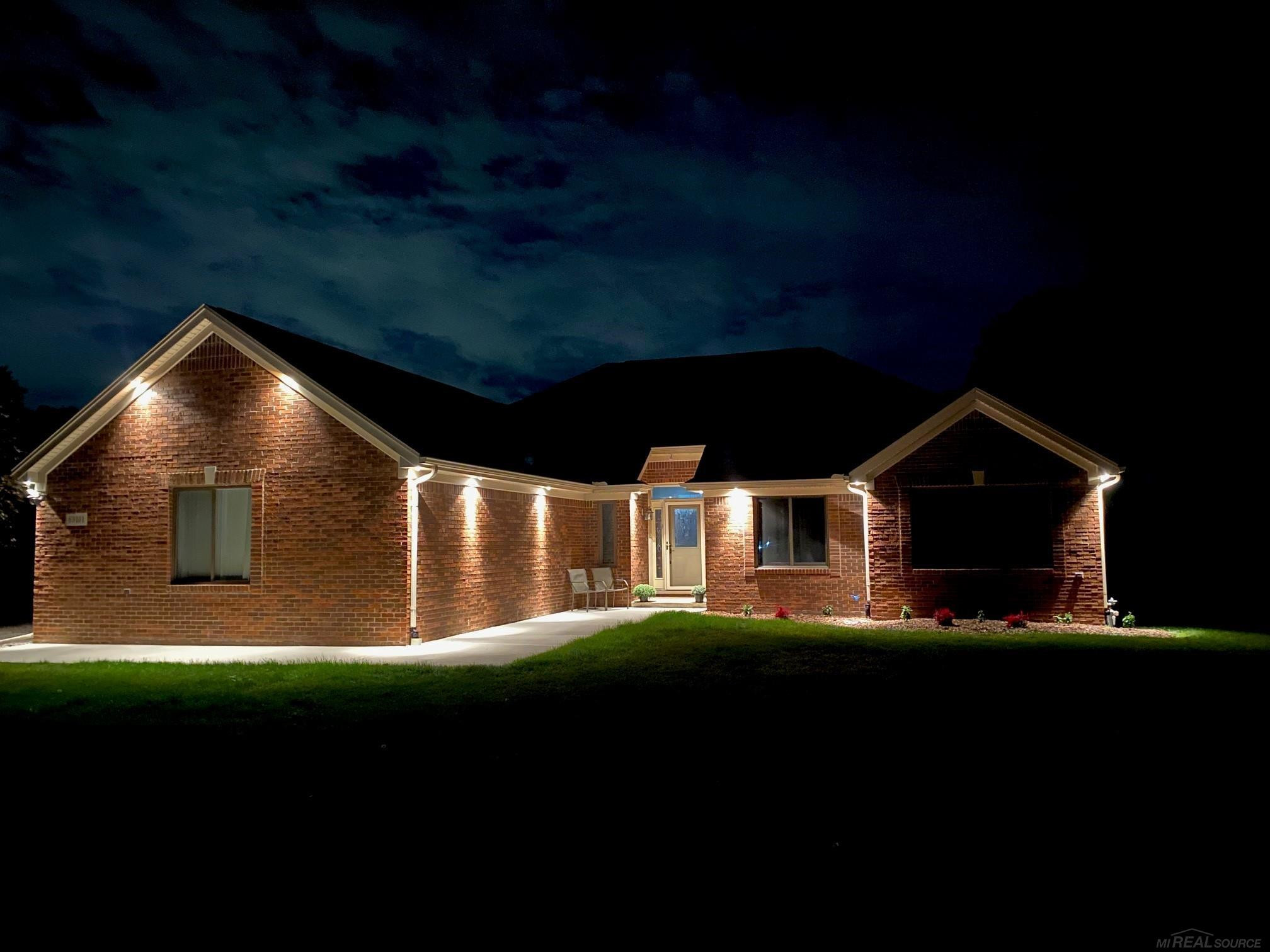 69101 Spens Court, Richmond, MI 48062 — Photo 2