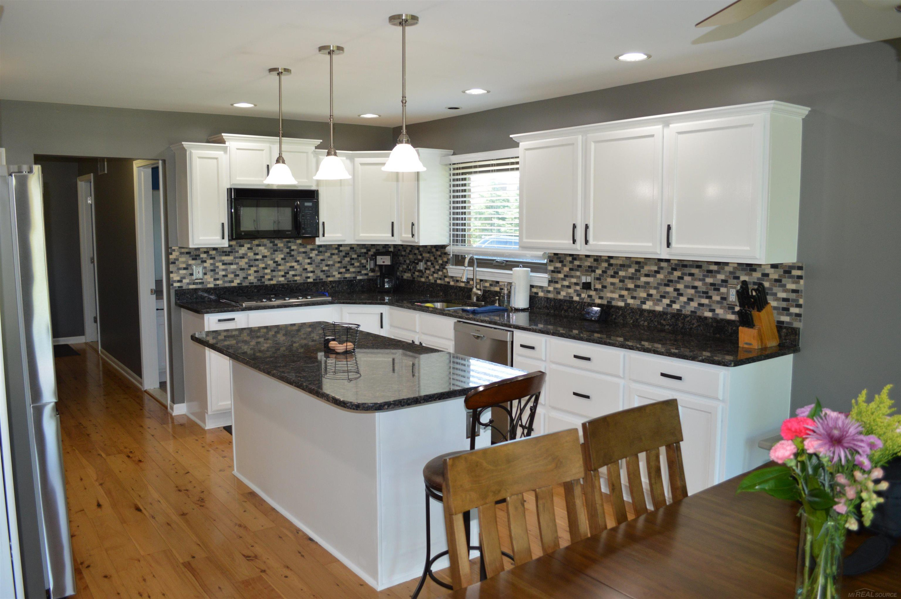 69101 Spens Court, Richmond, MI 48062 — Photo 4