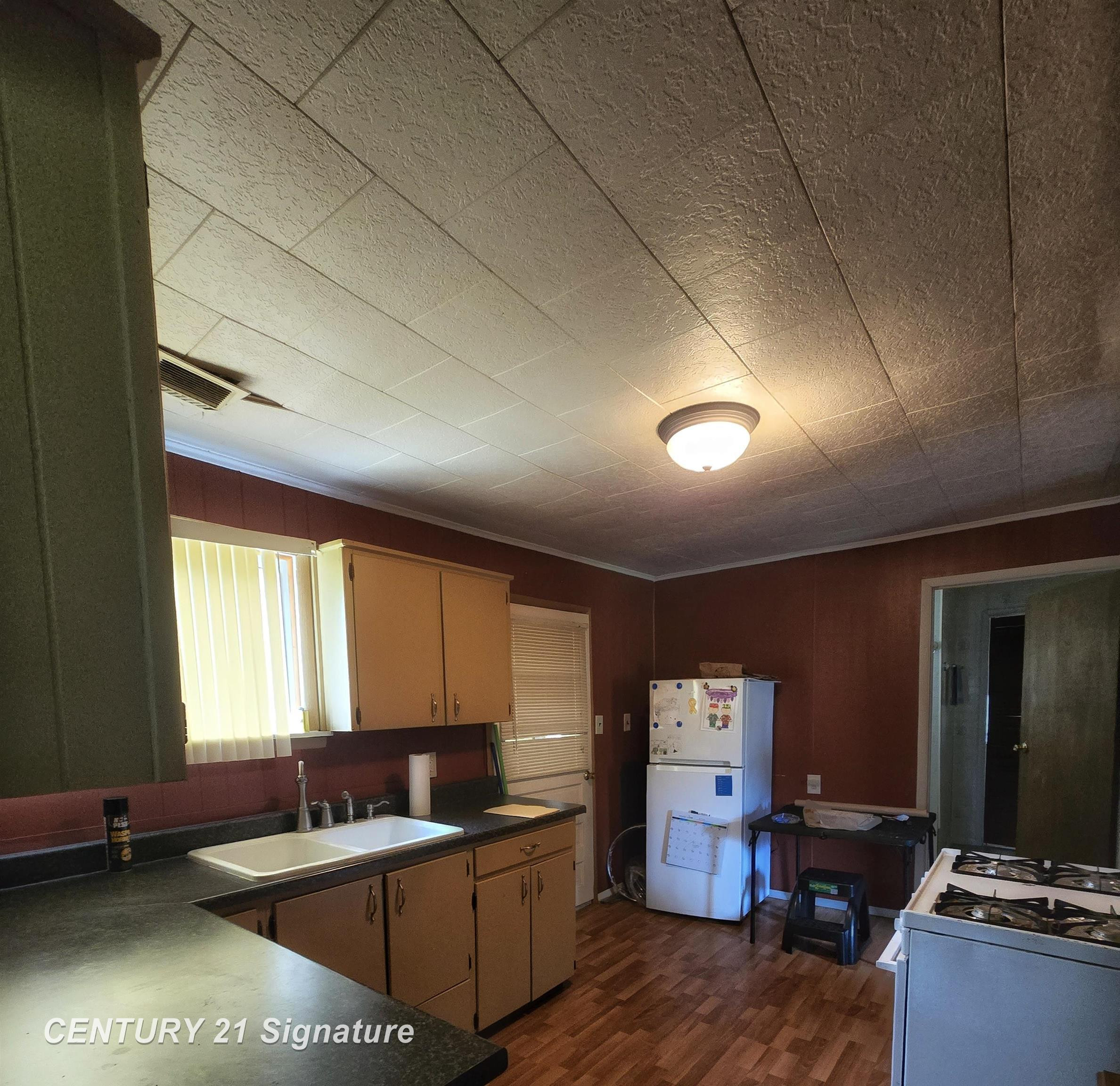1677 Huntington Road, Saginaw, MI 48601 — Photo 9