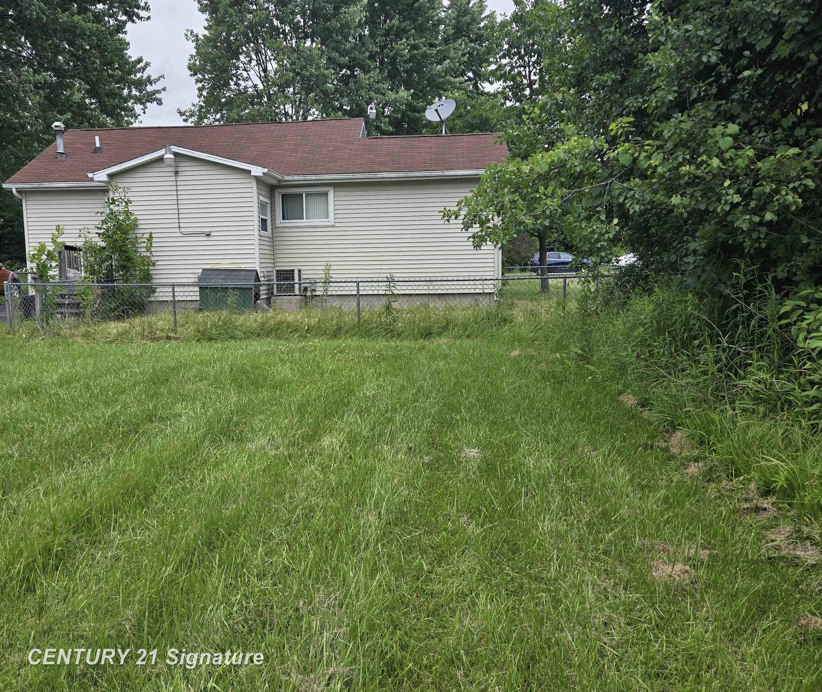 1677 Huntington Road, Saginaw, MI 48601 — Photo 24