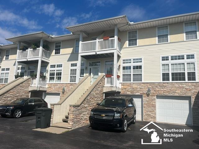 316 Beachwalk, Luna Pier, MI 48157 — front exterior