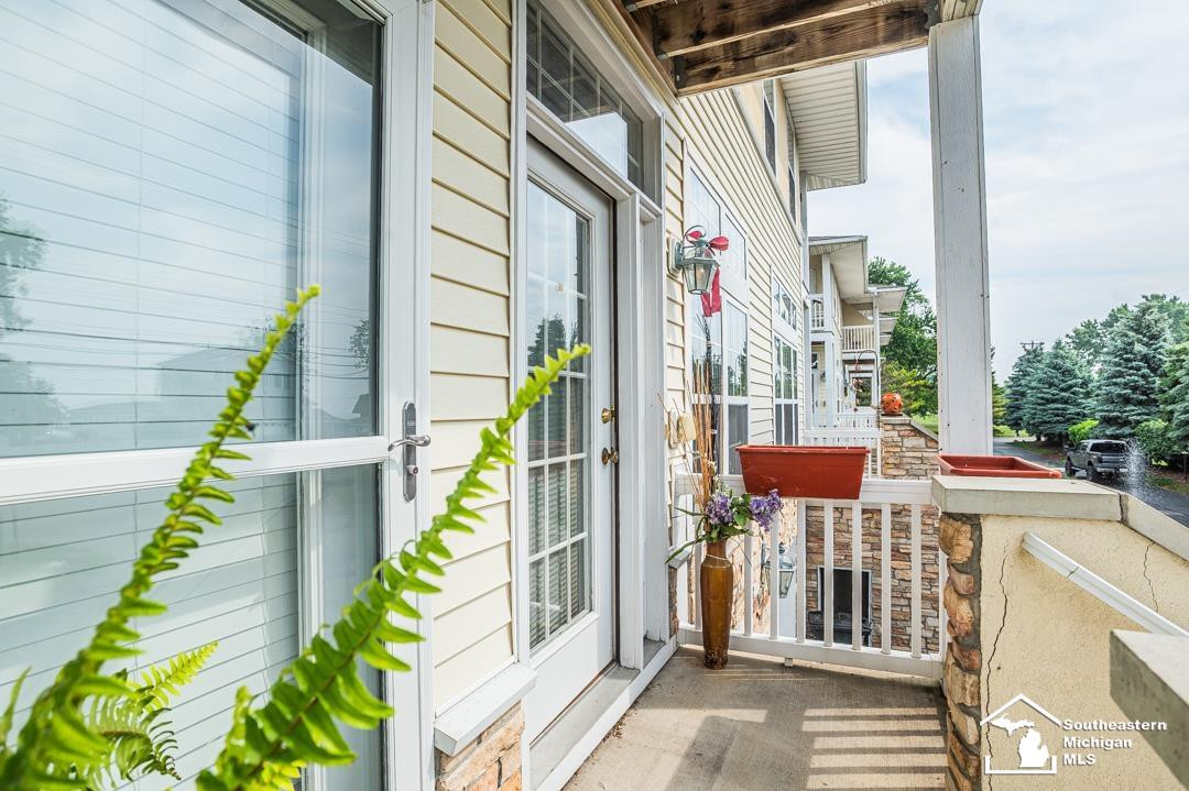 316 Beachwalk, Luna Pier, MI 48157 — Photo 2