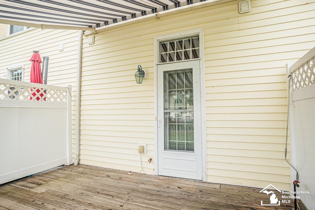 316 Beachwalk, Luna Pier, MI 48157 — Photo 14