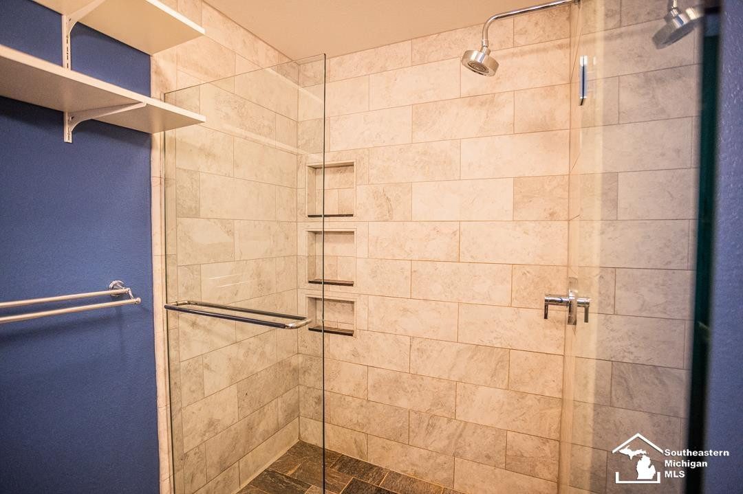 316 Beachwalk, Luna Pier, MI 48157 — Photo 19