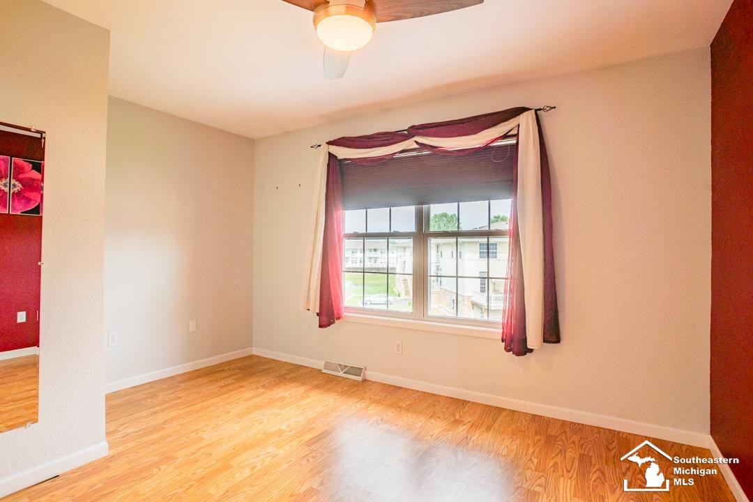 316 Beachwalk, Luna Pier, MI 48157 — Photo 25