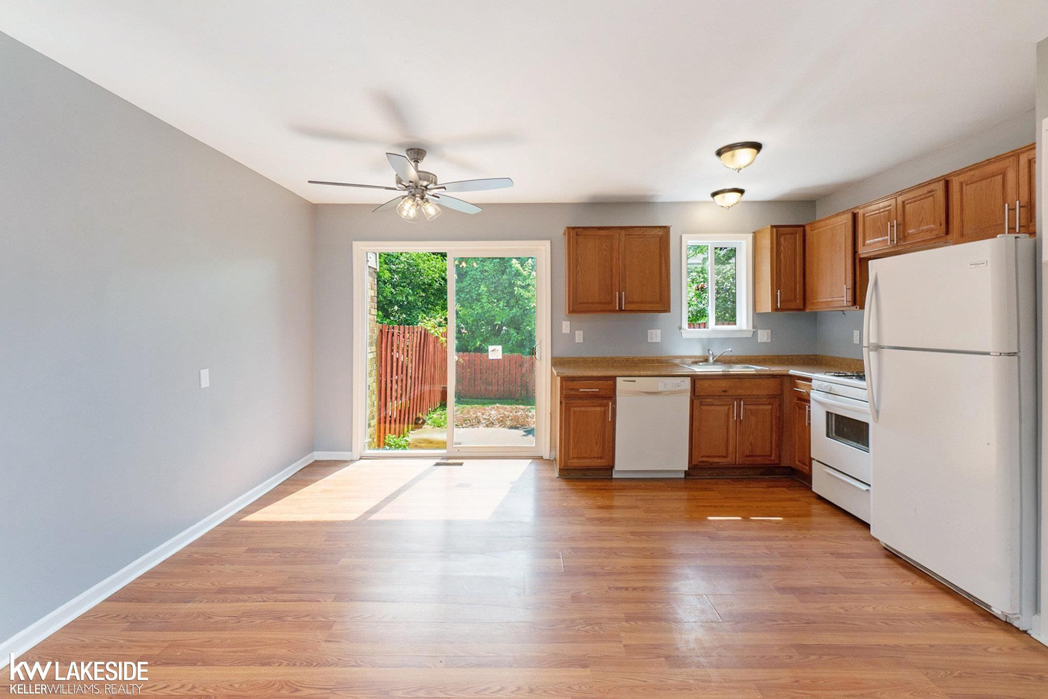 37334 Matthew Court, Clinton Twp, MI 48036 — Photo 5
